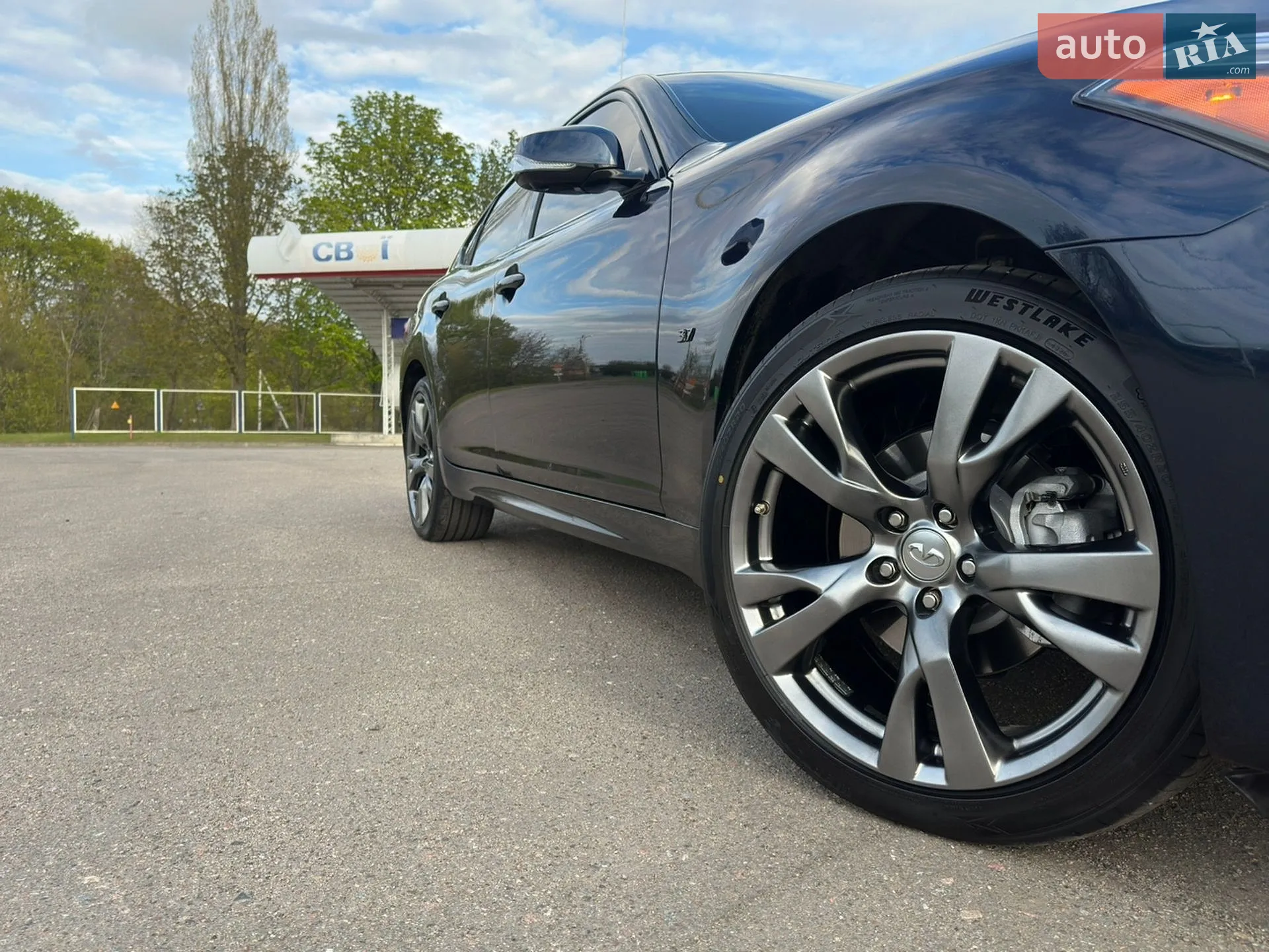 2015 Infiniti Q70 - мініатюра 6