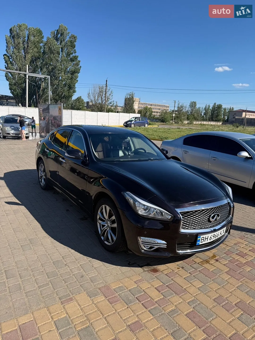 2015 Infiniti Q70 - мініатюра 2