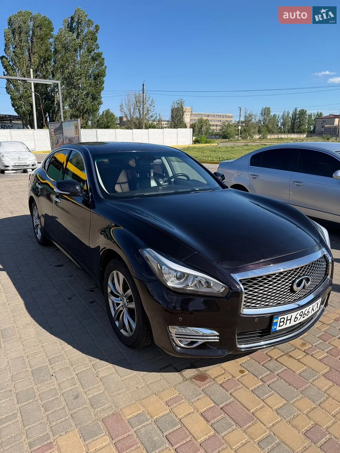 2015 Infiniti Q70 - мініатюра 3