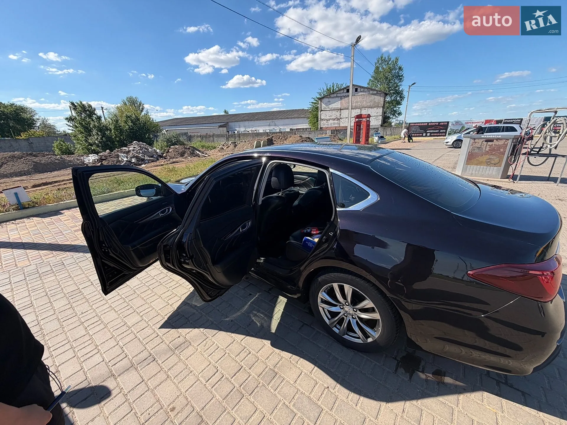2015 Infiniti Q70 - мініатюра 9