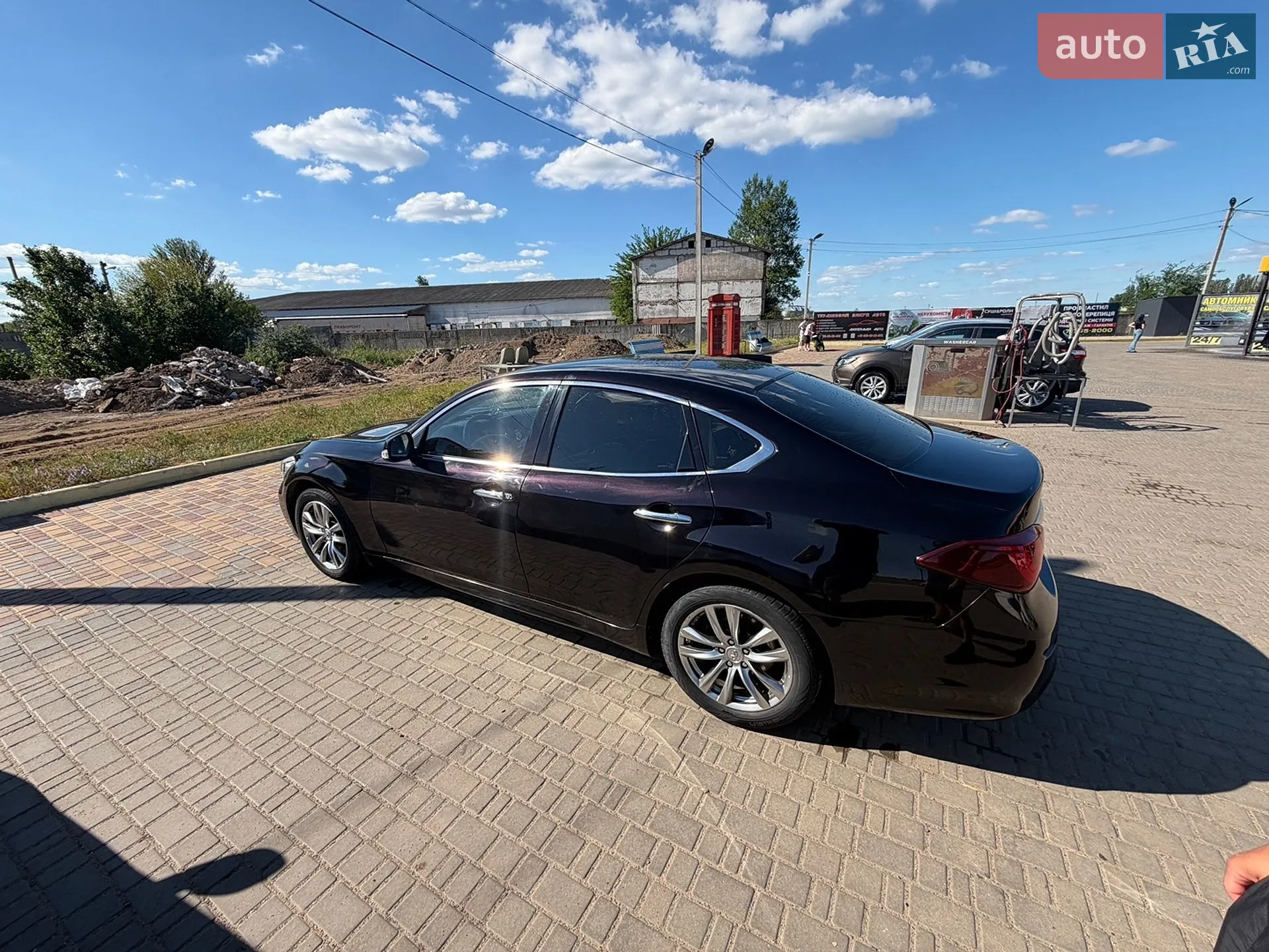 2015 Infiniti Q70 - мініатюра 16
