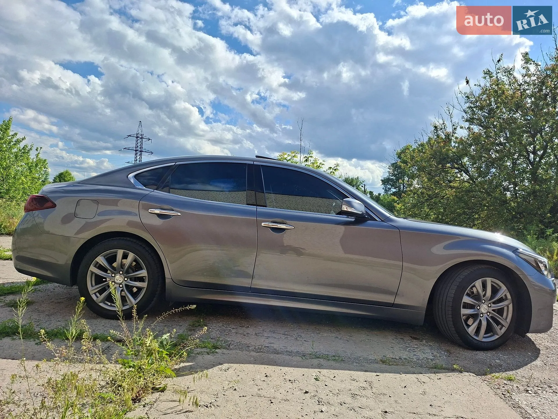 2017 Infiniti Q70 - мініатюра 5