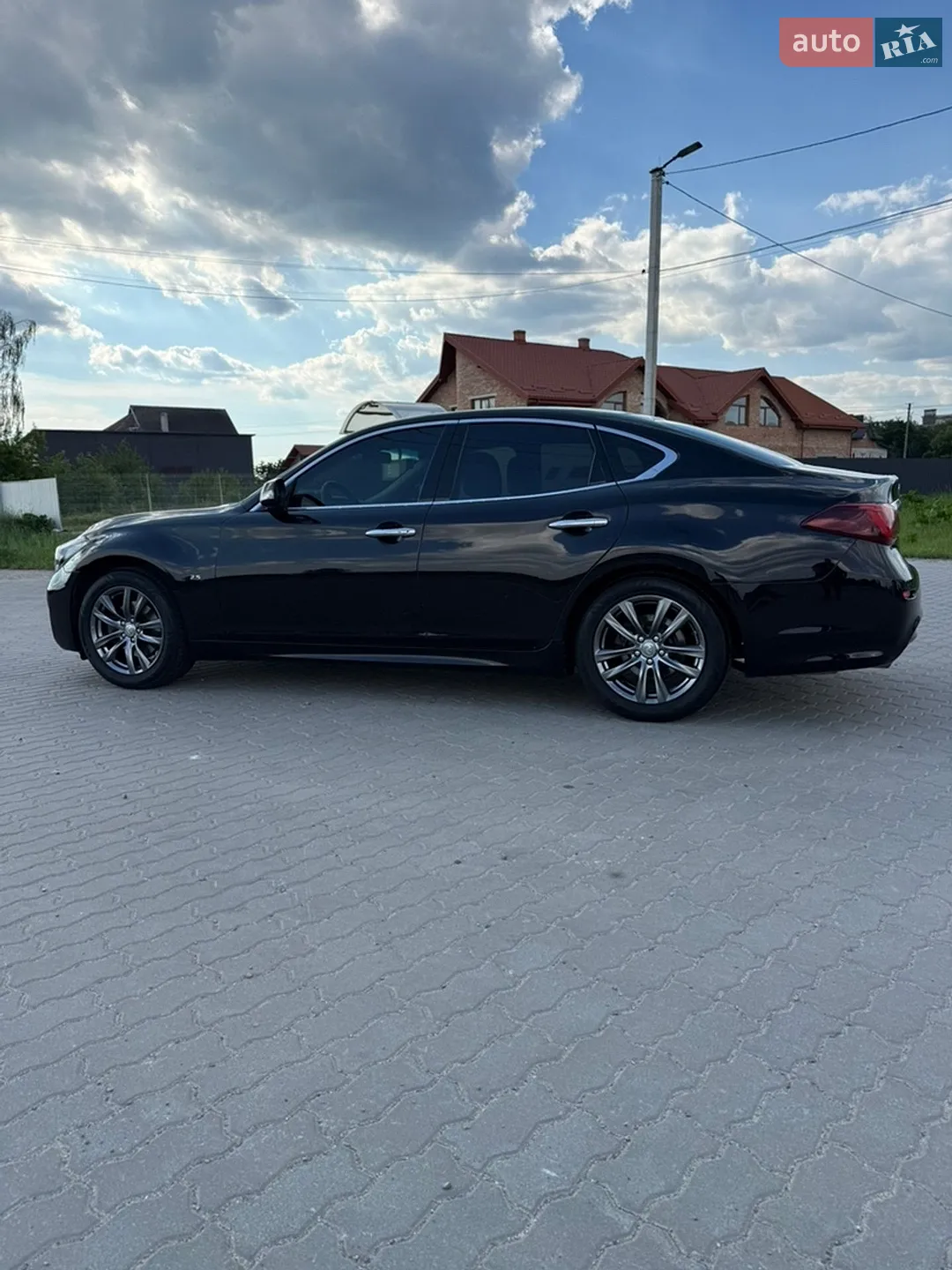 2016 Infiniti Q70 - мініатюра 8