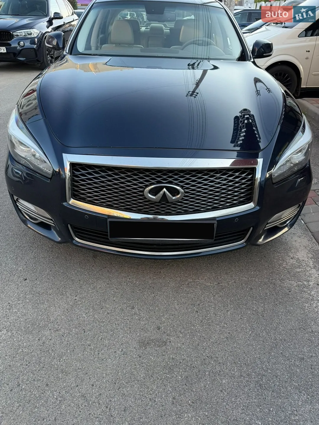 2017 Infiniti Q70 - мініатюра 2