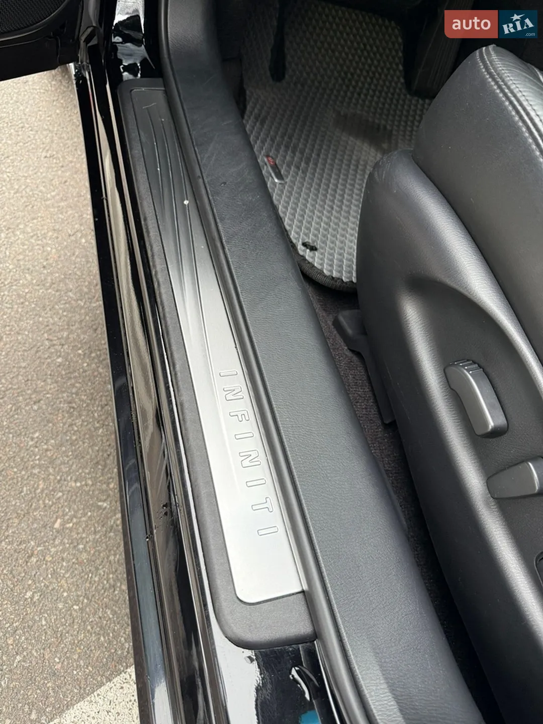 2016 Infiniti Q70 - мініатюра 12