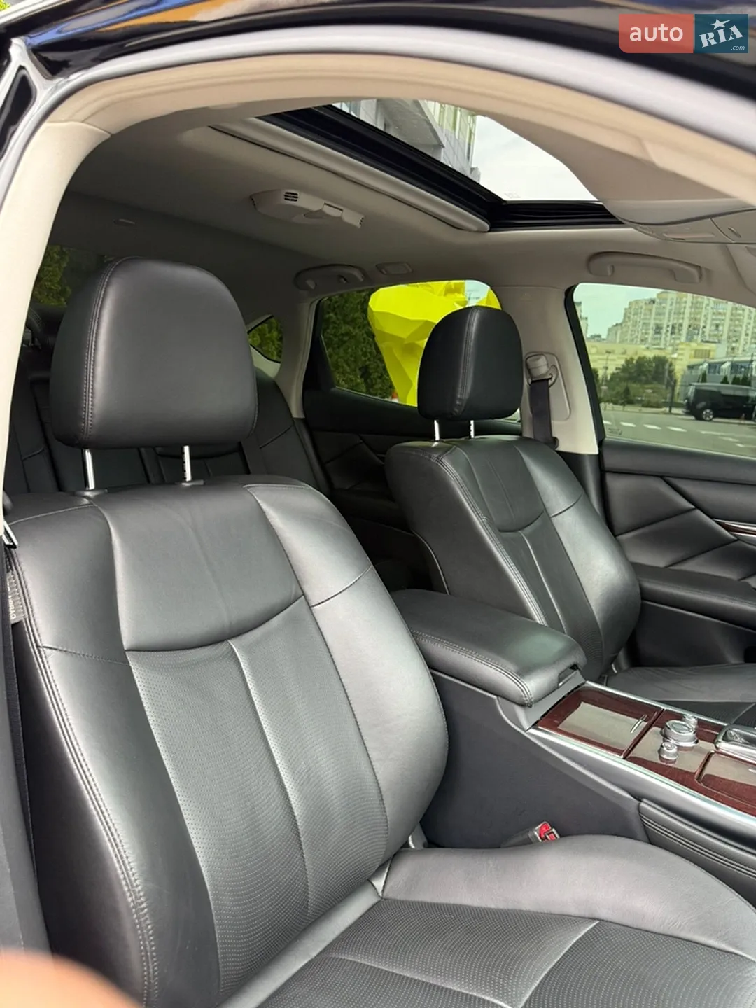 2016 Infiniti Q70 - мініатюра 24