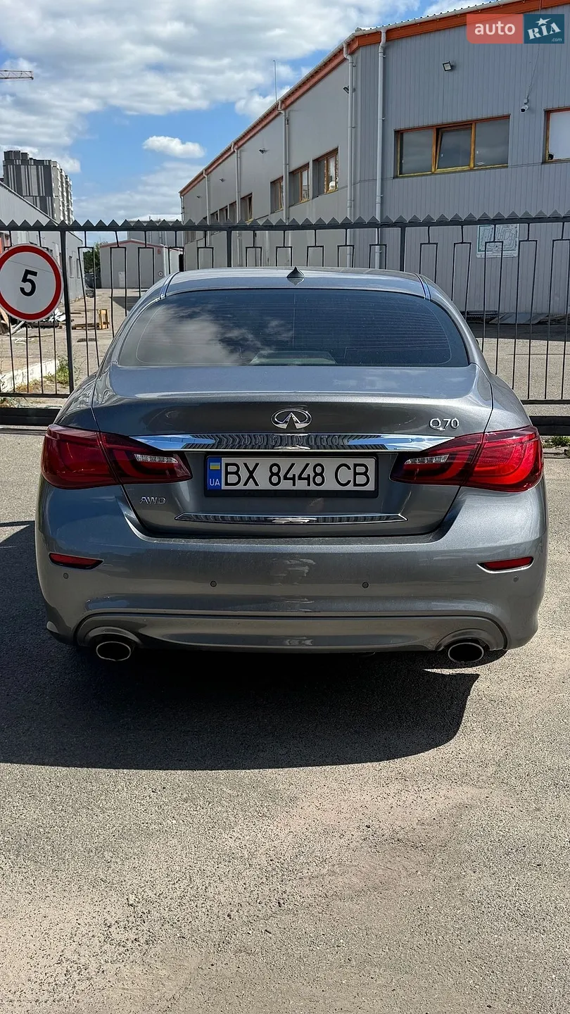 2014 Infiniti Q70 - мініатюра 9