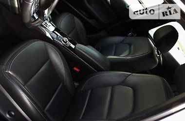 Позашляховик / Кросовер Infiniti QX30 2016 в 
