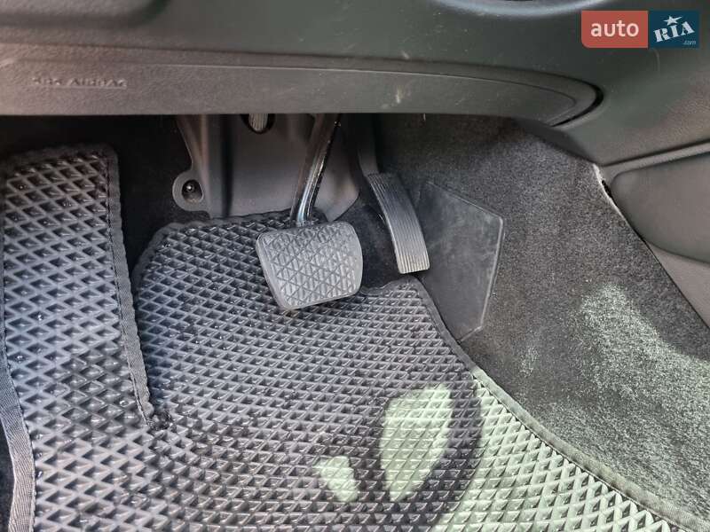 Внедорожник / Кроссовер Infiniti QX30 2016 в Днепре