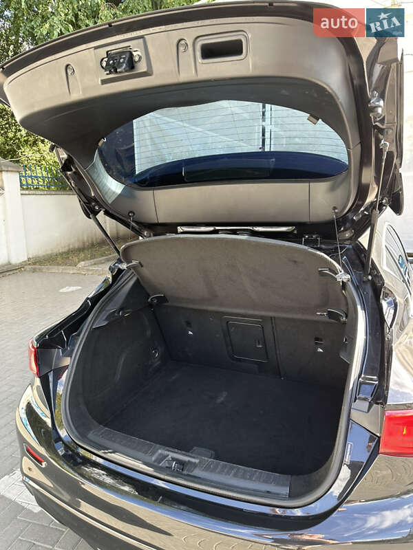 Внедорожник / Кроссовер Infiniti QX30 2018 в Киеве