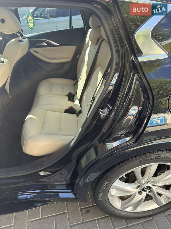 Внедорожник / Кроссовер Infiniti QX30 2018 в Киеве