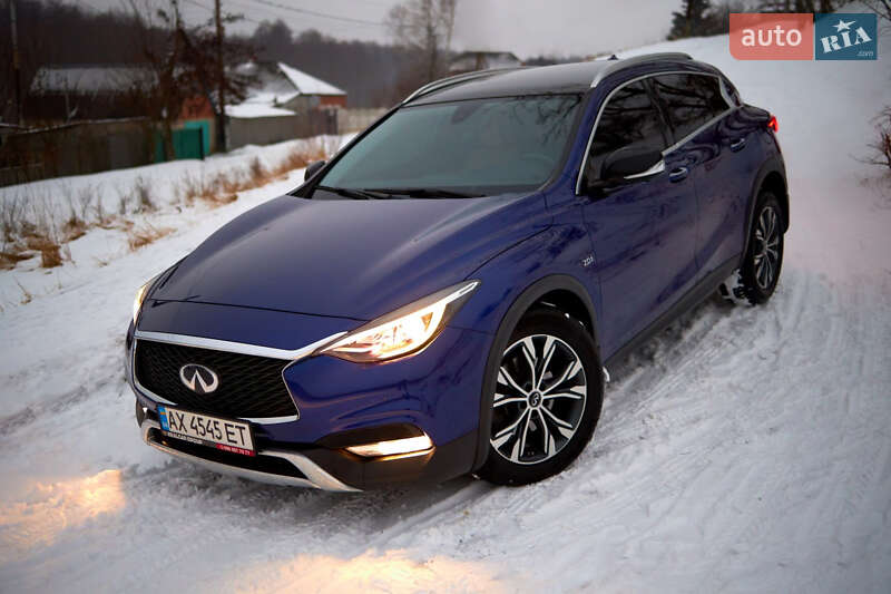 Внедорожник / Кроссовер Infiniti QX30 2018 в Валках