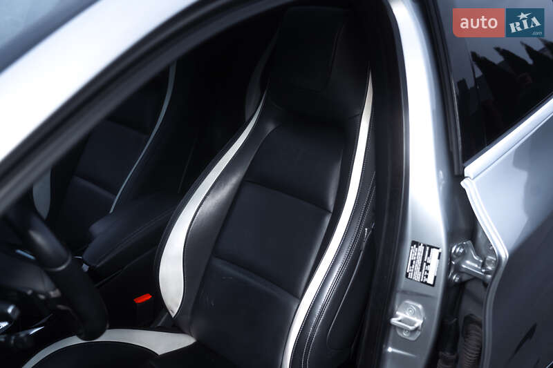 Внедорожник / Кроссовер Infiniti QX30 2017 в Полтаве