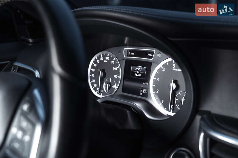 Внедорожник / Кроссовер Infiniti QX30 2017 в Полтаве