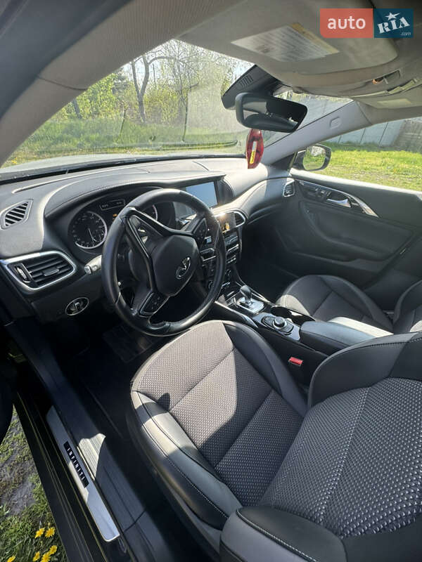 Внедорожник / Кроссовер Infiniti QX30 2018 в Днепре