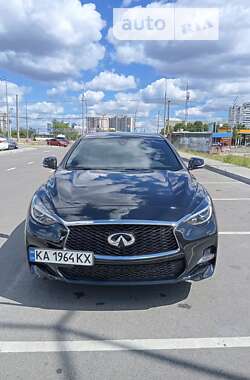 Внедорожник / Кроссовер Infiniti QX30 2017 в Киеве