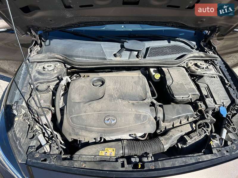 Внедорожник / Кроссовер Infiniti QX30 2017 в Днепре фото 42 Внедорожник / Кроссовер Infiniti QX30 2017 в Днепре
