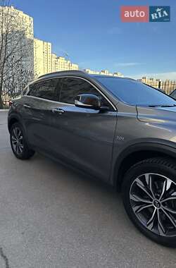 Внедорожник / Кроссовер Infiniti QX30 2018 в Киеве