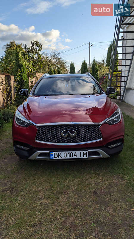 Внедорожник / Кроссовер Infiniti QX30 2016 в Ровно