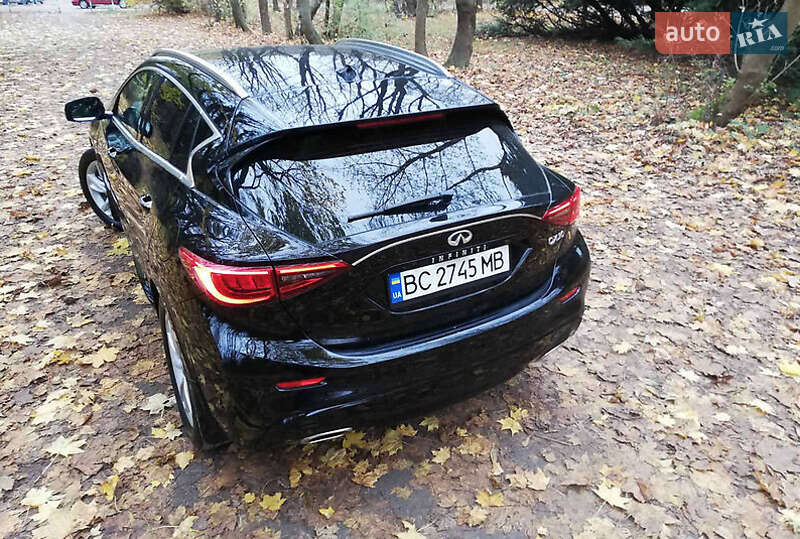 Внедорожник / Кроссовер Infiniti QX30 2018 в Львове