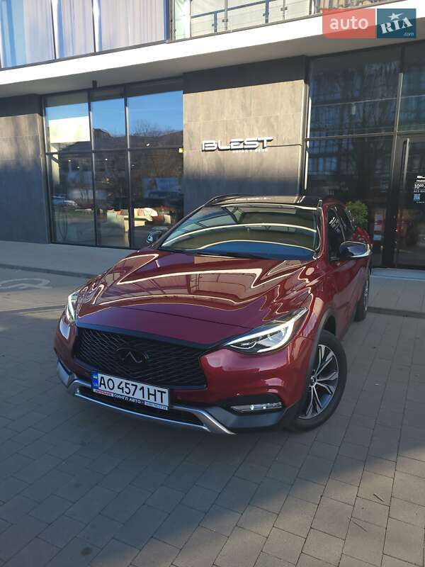 Infiniti QX30 2017