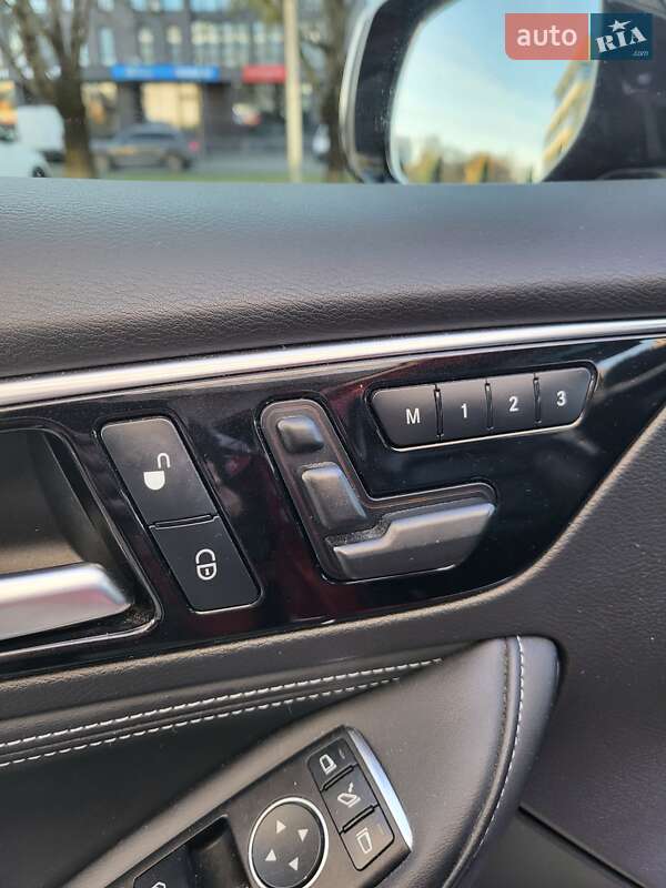 Внедорожник / Кроссовер Infiniti QX30 2017 в Ужгороде