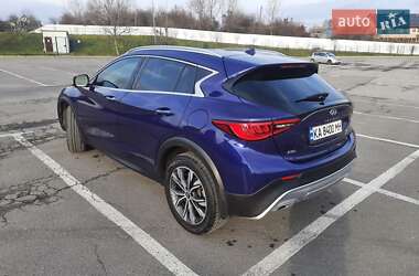 Позашляховик / Кросовер Infiniti QX30 2018 в Ужгороді