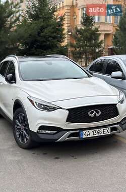 Позашляховик / Кросовер Infiniti QX30 2017 в Києві