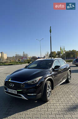 Позашляховик / Кросовер Infiniti QX30 2016 в Дніпрі