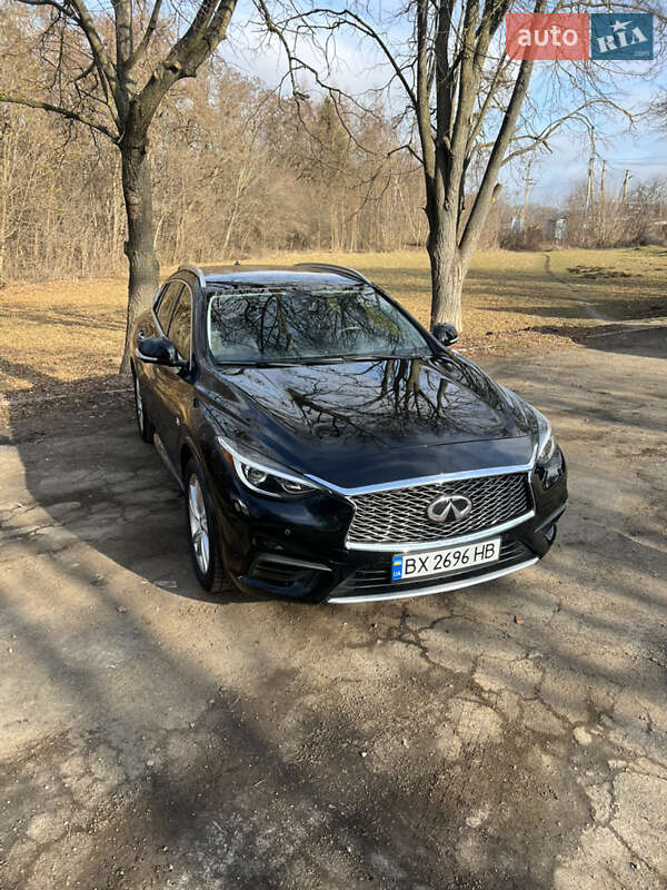 Внедорожник / Кроссовер Infiniti QX30 2018 в Хмельницком