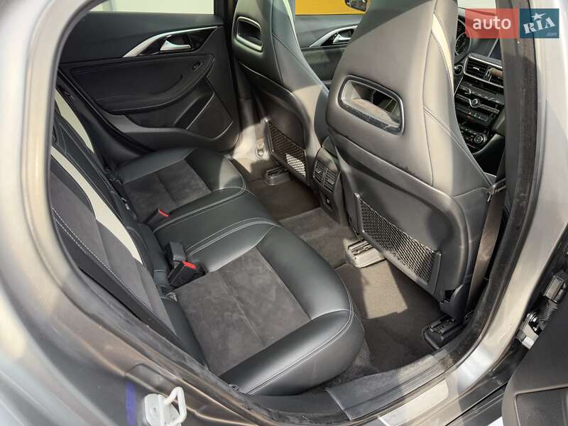 Позашляховик / Кросовер Infiniti QX30 2016 в Білій Церкві