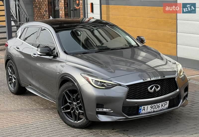Позашляховик / Кросовер Infiniti QX30 2016 в Білій Церкві