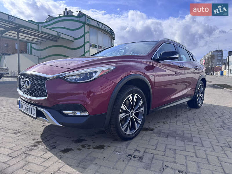 Внедорожник / Кроссовер Infiniti QX30 2017 в Хмельницком