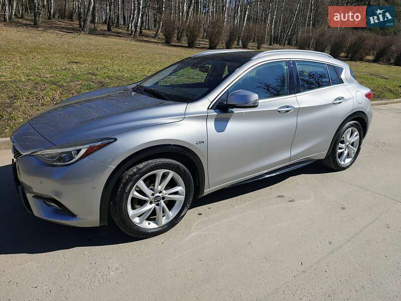 Внедорожник / Кроссовер Infiniti QX30 2017 в Тернополе