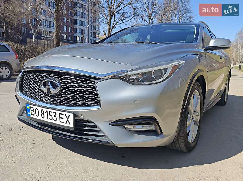 Внедорожник / Кроссовер Infiniti QX30 2017 в Тернополе