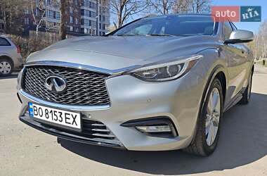Внедорожник / Кроссовер Infiniti QX30 2017 в 