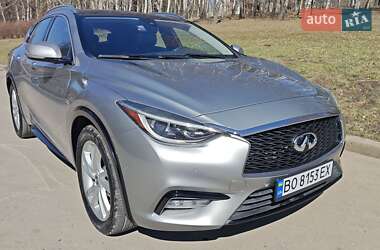 Внедорожник / Кроссовер Infiniti QX30 2017 в 