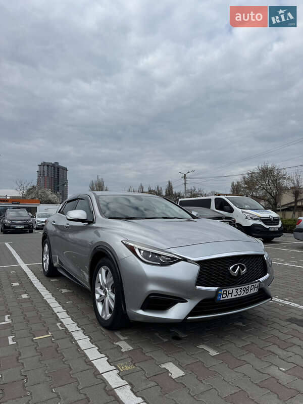 Внедорожник / Кроссовер Infiniti QX30 2017 в Одессе