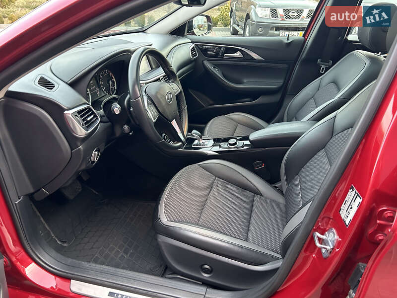 Позашляховик / Кросовер Infiniti QX30 2018 в Черкасах