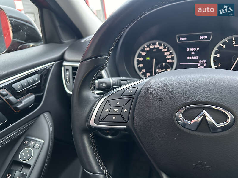 Позашляховик / Кросовер Infiniti QX30 2018 в Черкасах
