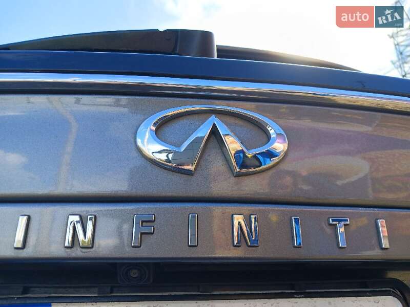 Позашляховик / Кросовер Infiniti QX30 2017 в Києві