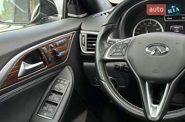 Внедорожник / Кроссовер Infiniti QX30 2016 в 
