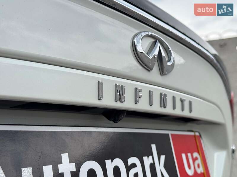 Позашляховик / Кросовер Infiniti QX30 2017 в Запоріжжі