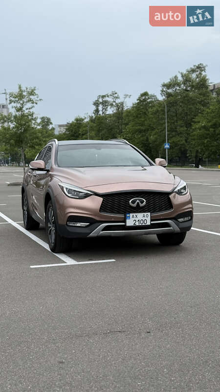 Infiniti QX30 2018