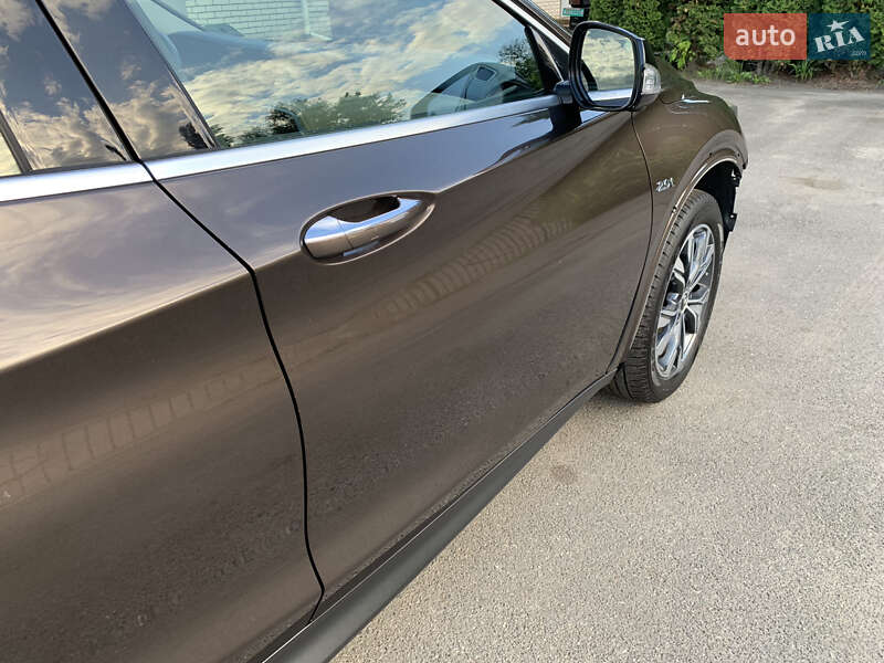 Внедорожник / Кроссовер Infiniti QX30 2018 в Ирпене