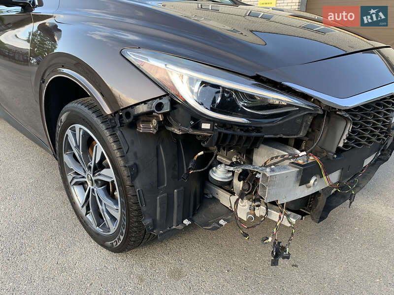 Внедорожник / Кроссовер Infiniti QX30 2018 в Ирпене