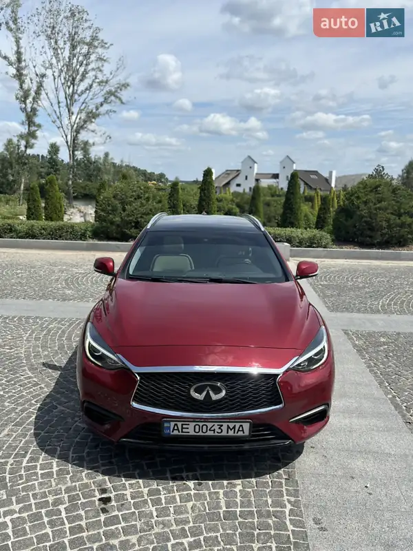 Infiniti QX30 2018