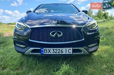Внедорожник / Кроссовер Infiniti QX30 2017 в Корсуне-Шевченковском