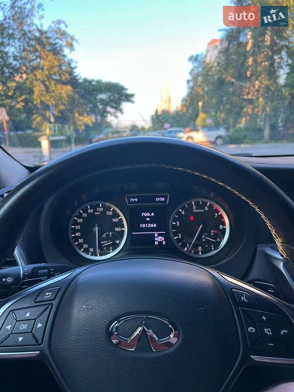 Внедорожник / Кроссовер Infiniti QX30 2017 в Днепре