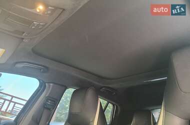Внедорожник / Кроссовер Infiniti QX30 2016 в 